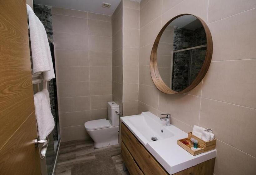 חדר סופריור נוף לעיר, Infinium Zamora Suites