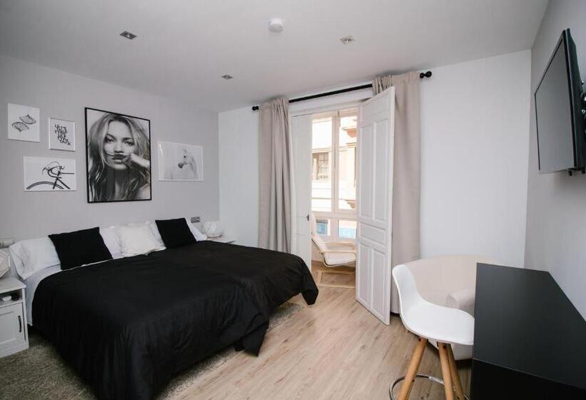 חדר סופריור נוף לעיר, Infinium Zamora Suites