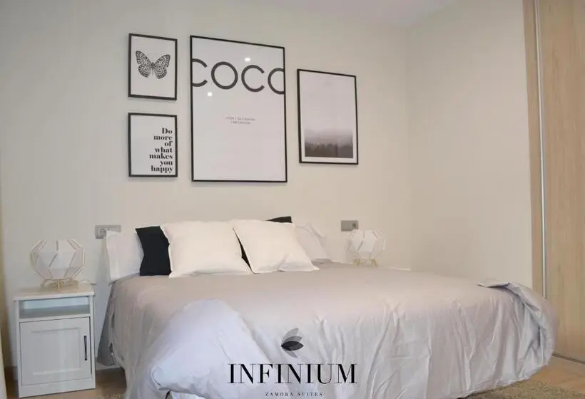 デラックスルーム, Infinium Zamora Suites