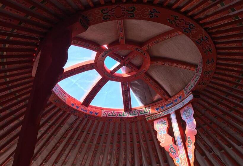 스탠다드 룸 산 전망, Les Insolites De Taracopala