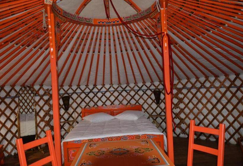 스탠다드 룸 산 전망, Les Insolites De Taracopala