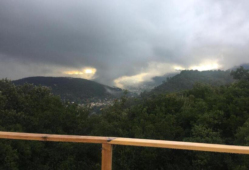 스탠다드 룸 산 전망, Les Insolites De Taracopala