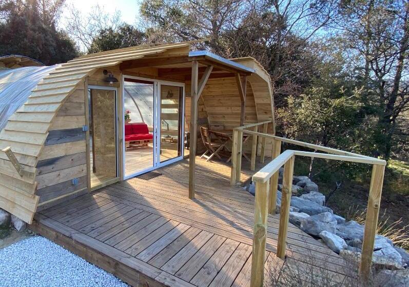 스탠다드 룸 킹사이즈 침대, Les Insolites De Taracopala