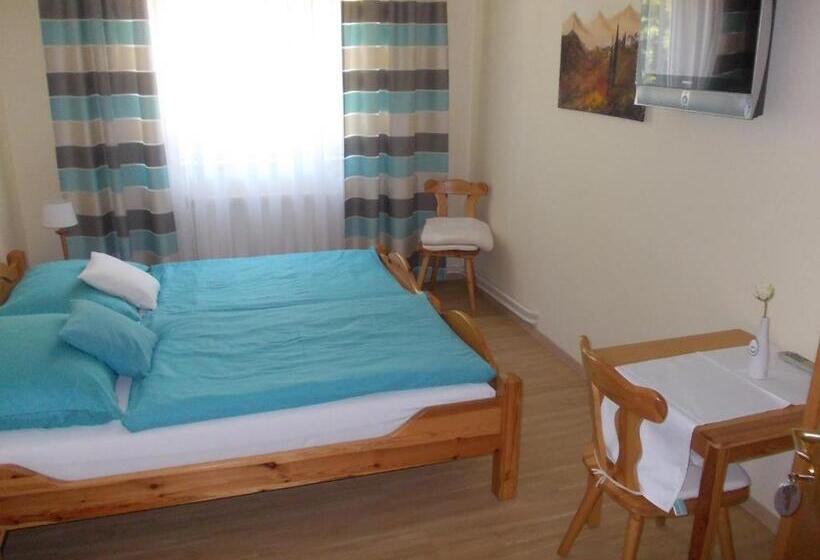 غرفة إقتصادية, Gasthaus Kleebinder