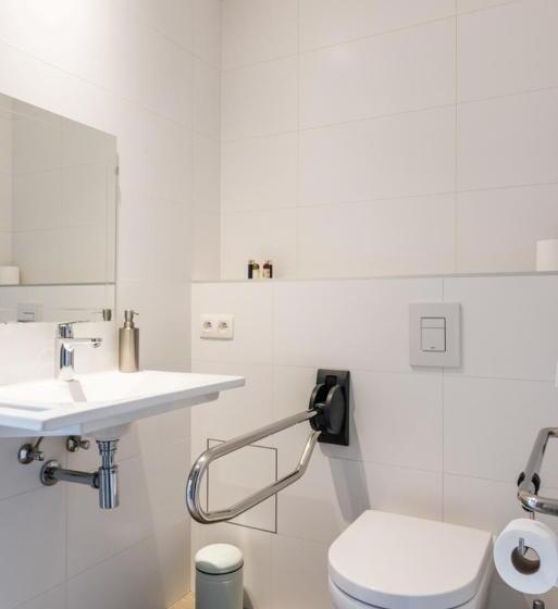 身障者適用スタンダードルーム, Benbsjerie