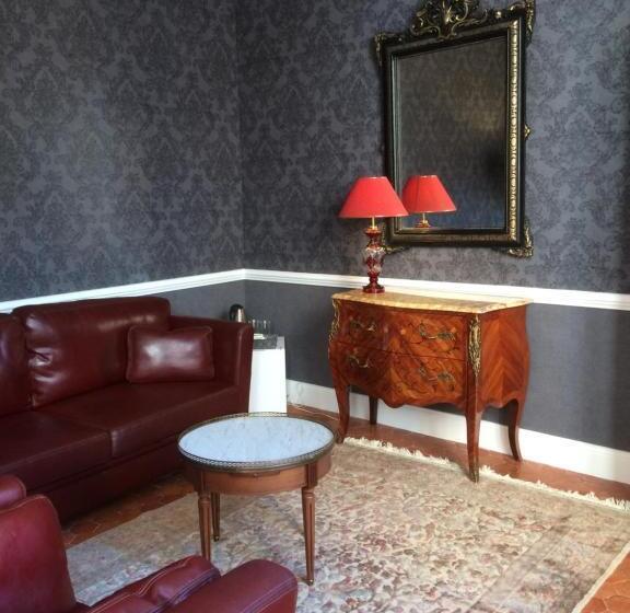 Superior suite with balcony, Château De La Cazette