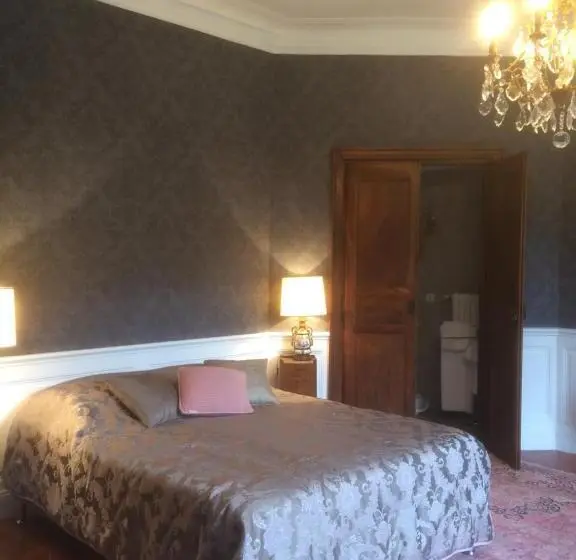 Superior suite with balcony, Château De La Cazette
