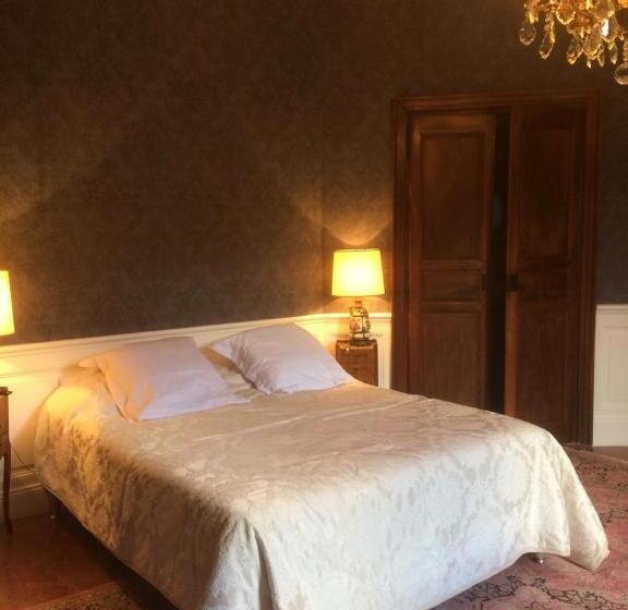 Superior suite with balcony, Château De La Cazette