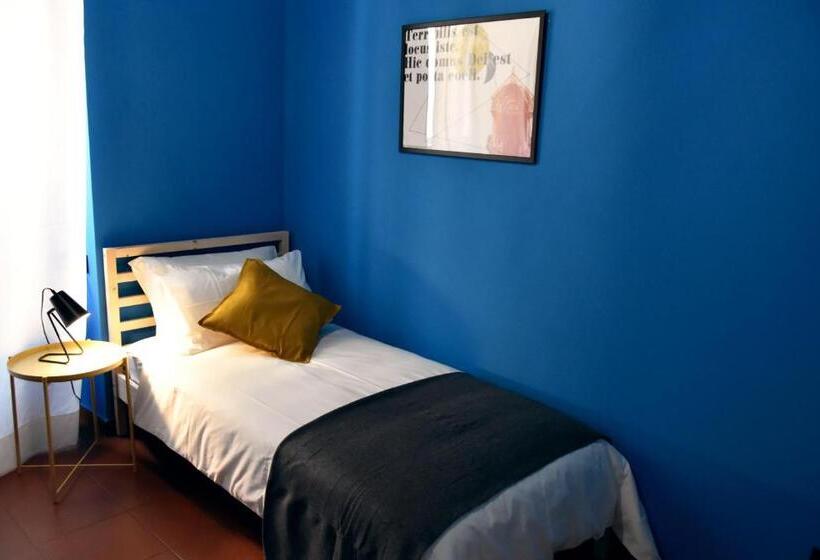 Pokój Standard Jednoosobowy, Xviii Arcano