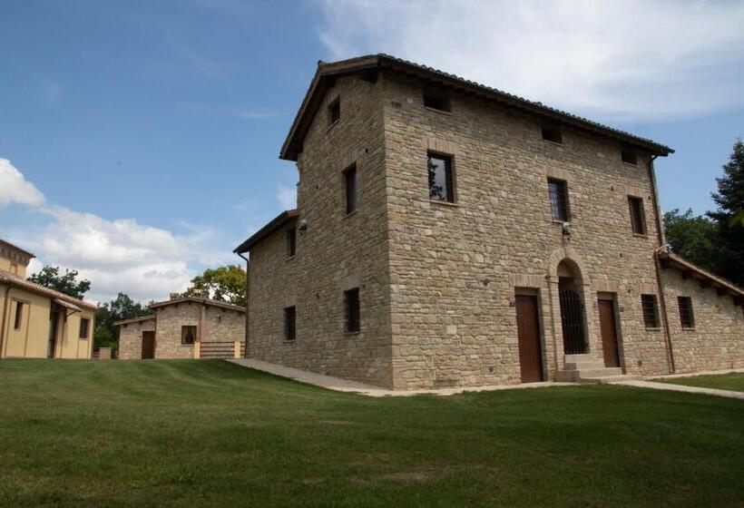 スタンダードスタジオ, Borgopratole Countryhouse