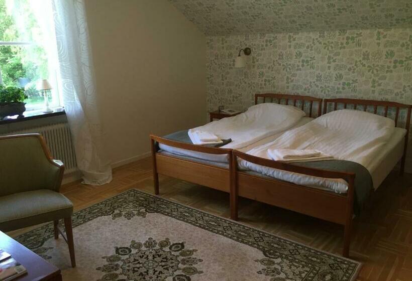 חדר סטנדרט, Stavsjö Herrgårdsflygel