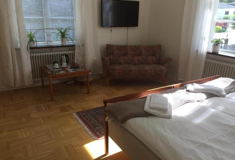 חדר סטנדרט מותאם לאדם עם מוגבלויות, Stavsjö Herrgårdsflygel