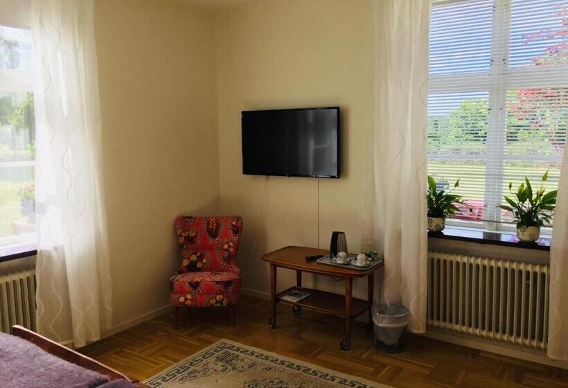 חדר סטנדרט נוף לאגם, Stavsjö Herrgårdsflygel