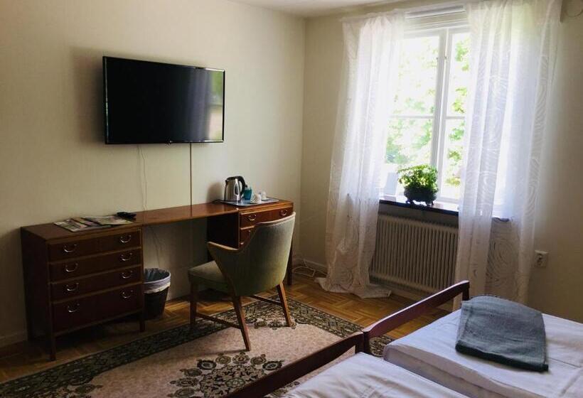 חדר סטנדרט, Stavsjö Herrgårdsflygel