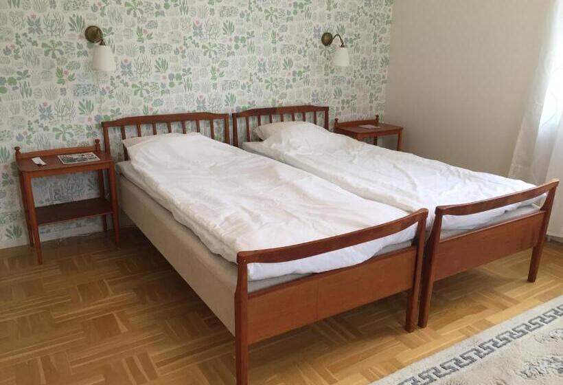 סוויטה משפחתית, Stavsjö Herrgårdsflygel