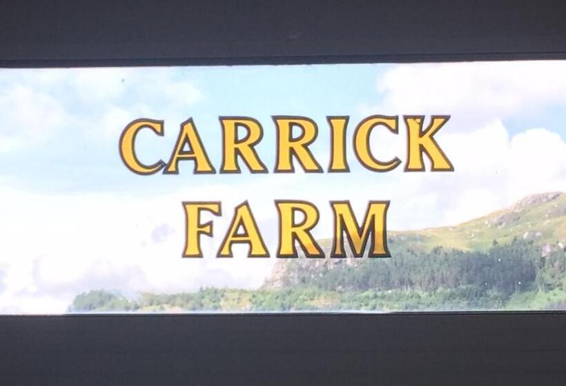 جناح مطل على البحيرة, Carrick Farm