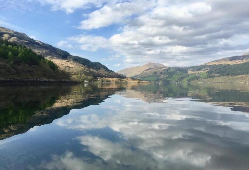 غرفة قياسية حمام مشترك, Carrick Farm