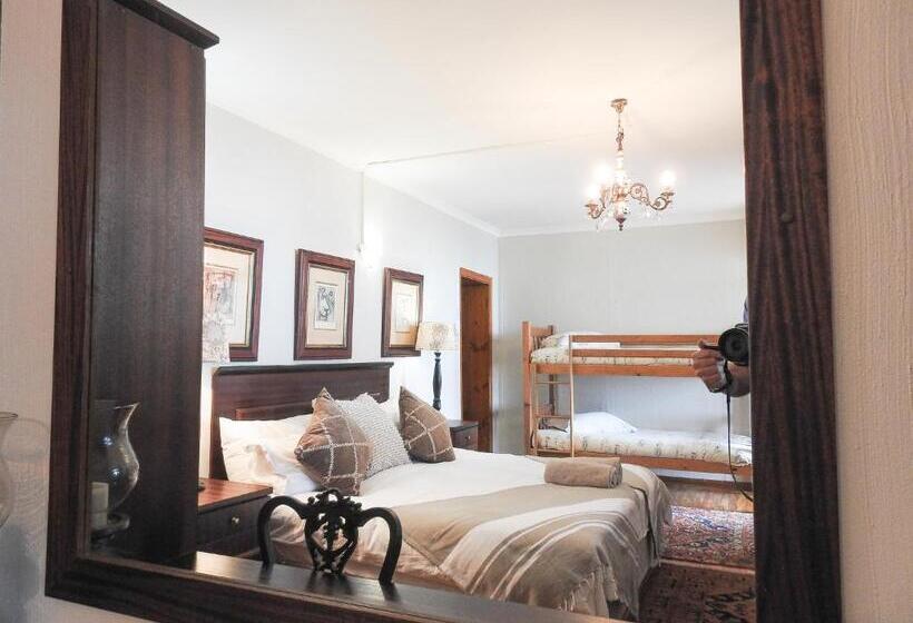 חדר סטנדרט לארבעה, New Stone Manor