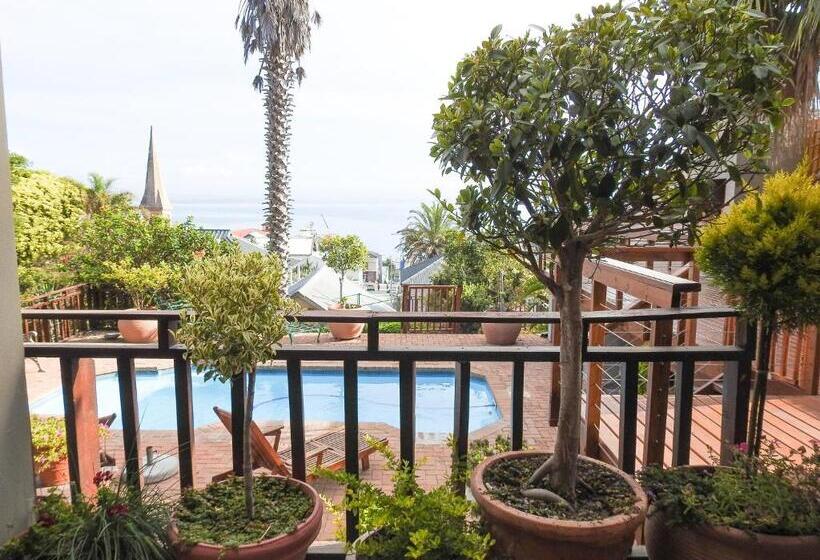 חדר סטנדרט לארבעה, New Stone Manor