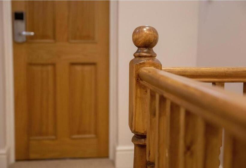 キングサイズベッドのデラックスルーム, The Vanguard York   Private Residence