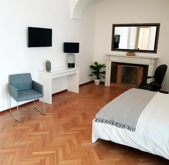 اتاق استاندارد با چشمانداز باغ, Borgoantico34   Luxury Room