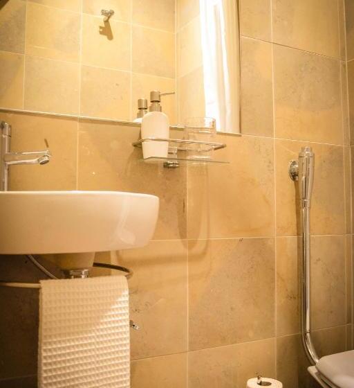 اتاق استاندارد, Domvs Gaia Ghouse B&b