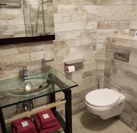 Номер Стандарт Вид на Сад, Auberge Des Blancs Cailloux