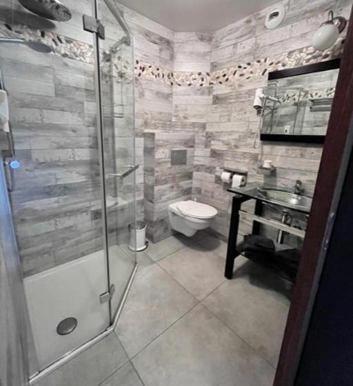 Номер Стандарт Вид на Сад, Auberge Des Blancs Cailloux