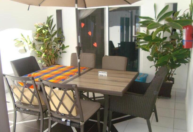 آپارتمان 1 خوابه با بالکن, & Suites Vayor