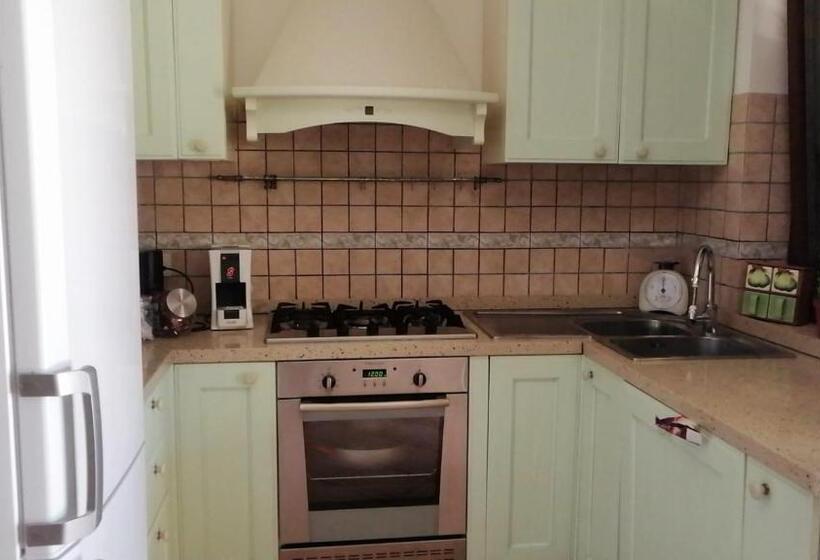 آپارتمان 1 خوابه با چشم‌انداز باغ, Torre Sances House