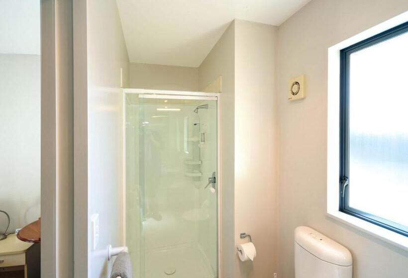 Студия Стандарт, Bella Vista Motel Dunedin