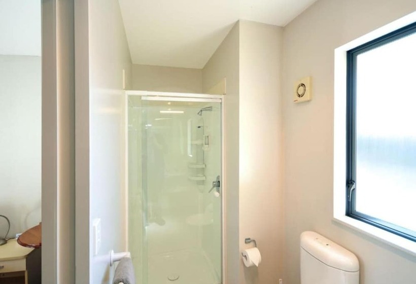 Студия Стандарт, Bella Vista Motel Dunedin