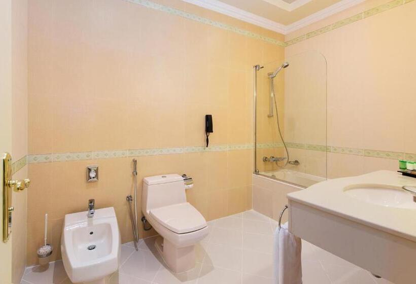 3 Bedroom Suite, Al Hamra Residence