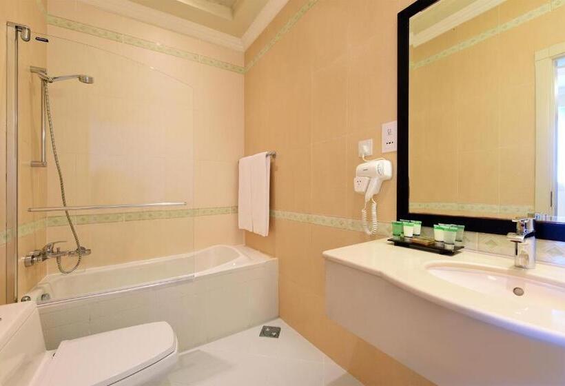 استودیوی استاندارد, Al Hamra Residence