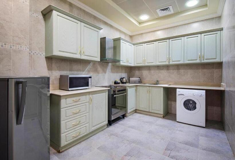 1 Bedroom Penthouse Apartment, Al Hamra Residence