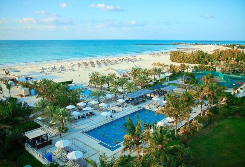 Номер Deluxe, Al Hamra Residence