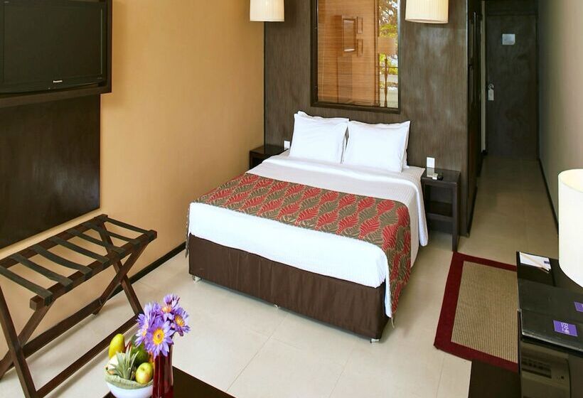 디럭스 룸 호수 전망, Ekho Safari Tissa