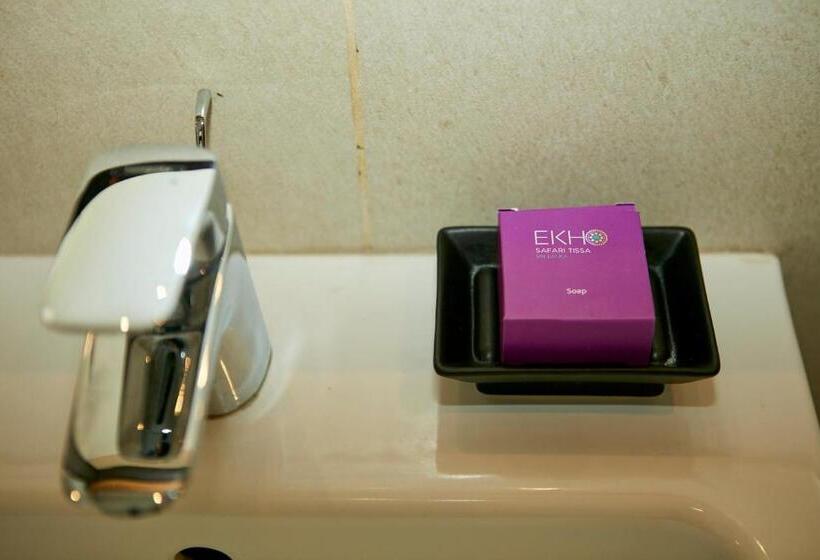 디럭스 룸, Ekho Safari Tissa