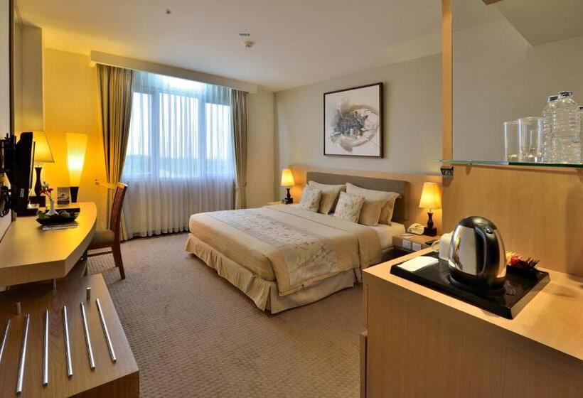 디럭스 룸, Grand Serela Setiabudhi Bandung