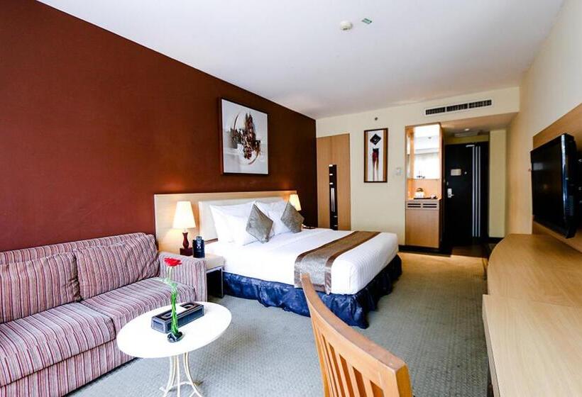 스탠다드 룸 킹사이즈 침대, Grand Serela Setiabudhi Bandung