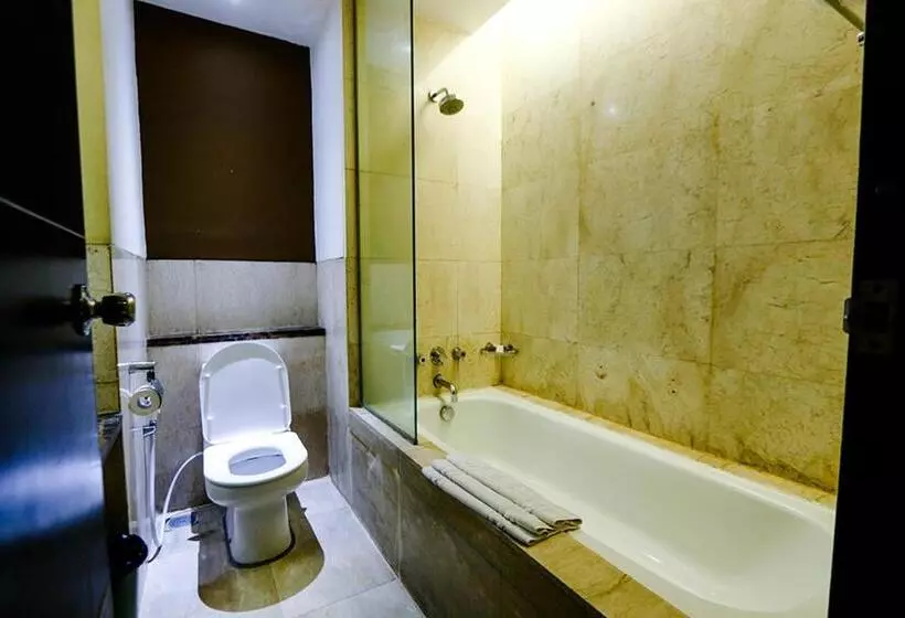 キングサイズベッドのデラックスルーム, Grand Serela Setiabudhi Bandung