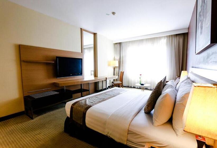 キングサイズベッドのデラックスルーム, Grand Serela Setiabudhi Bandung