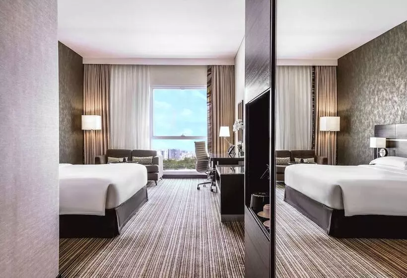 اتاق کلاب, Hyatt Regency Oryx Doha
