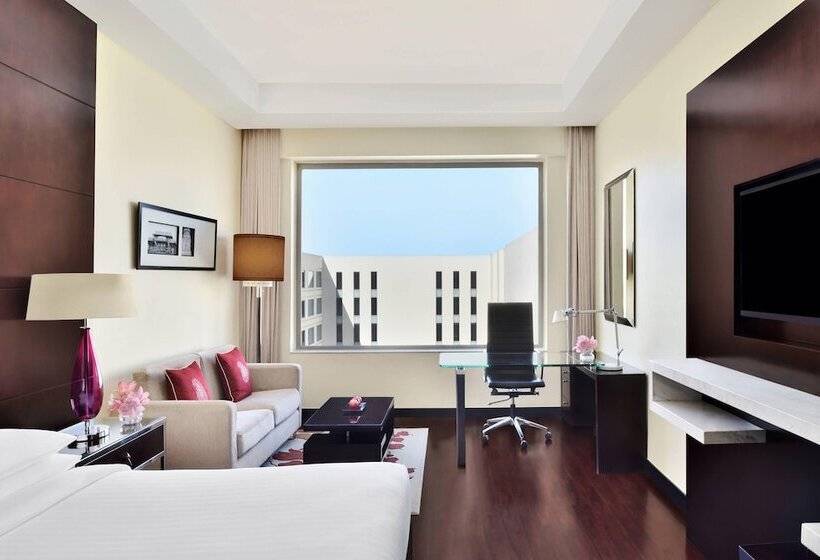 غرفة تنفيذية, Jaipur Marriott