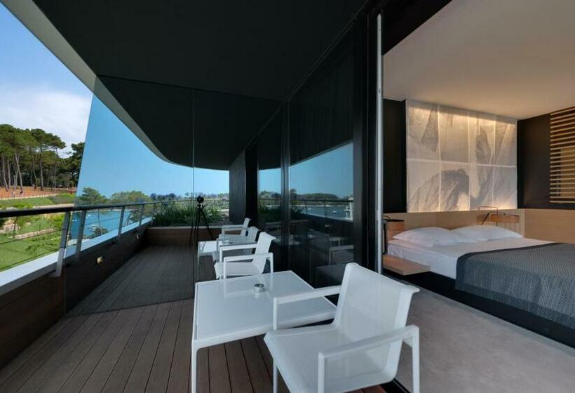 Люкс, Lone Hotel By Maistra Collection