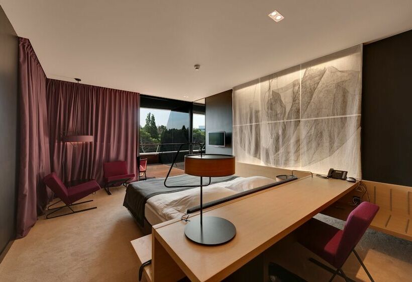 اتاق استاندارد, Lone Hotel By Maistra Collection