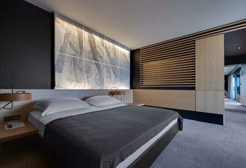 Люкс, Lone Hotel By Maistra Collection