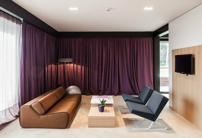 Люкс, Lone Hotel By Maistra Collection