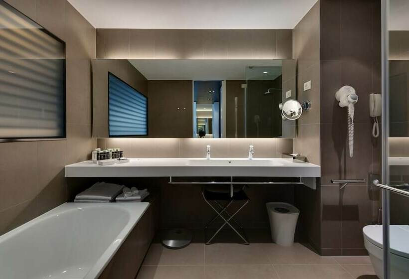 Люкс, Lone Hotel By Maistra Collection