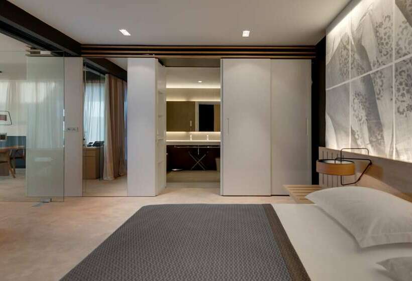 Люкс, Lone Hotel By Maistra Collection